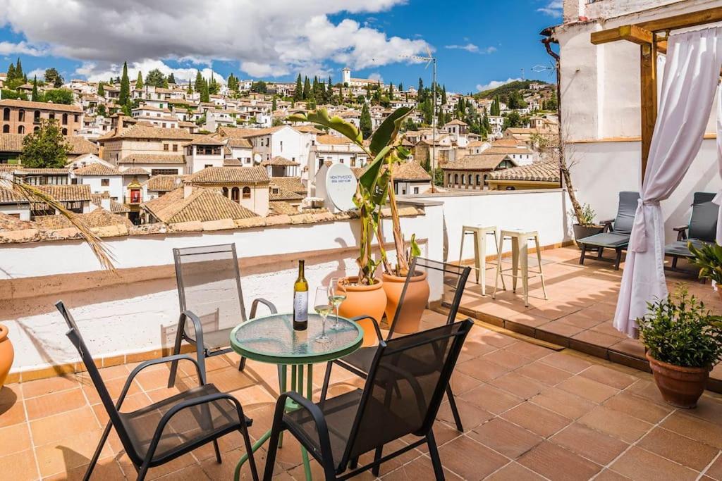 Cosy Loft With Amazing Terrace & Spectacular Views Apartment กรานาดา ภายนอก รูปภาพ